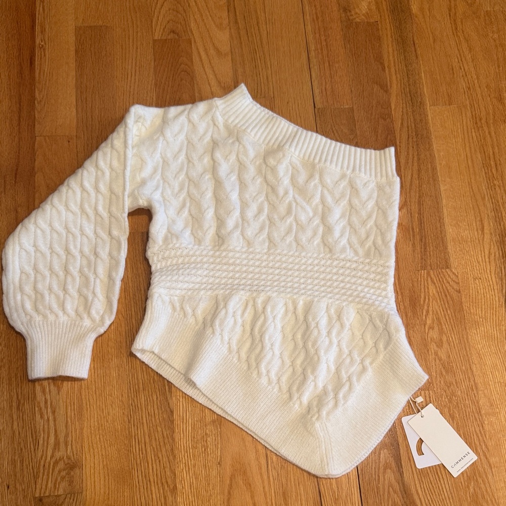 Commense White Off-Shoulder Cable Knit Sweater nwt s